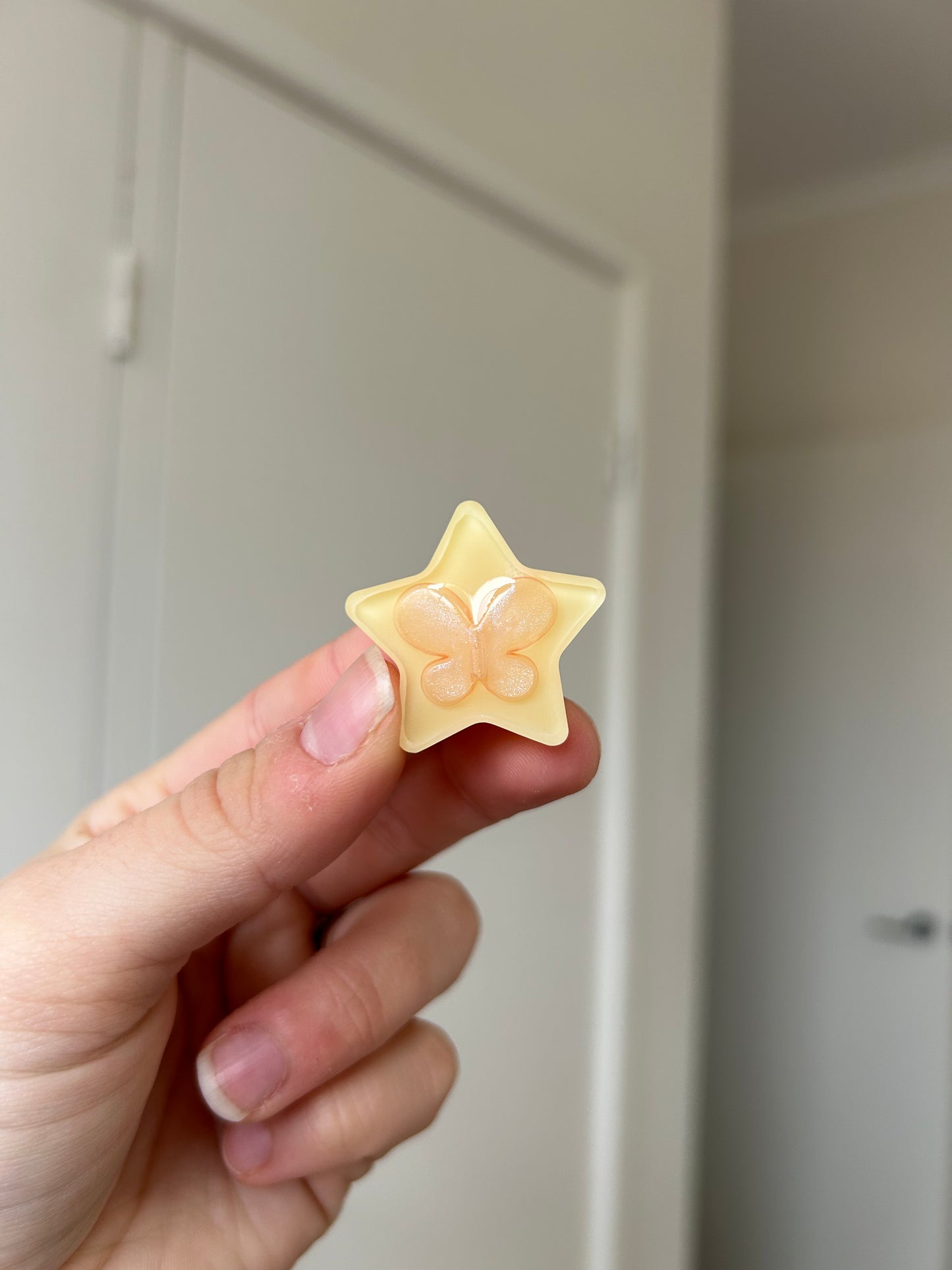 Novelty Shaped Textured Trinket