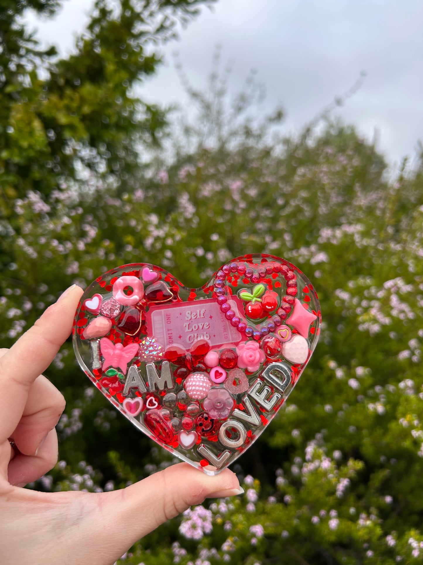 ‘I AM LOVED’ Affirmation Heart Trinket | Design 1