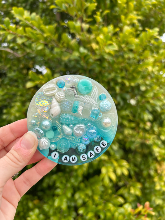 ‘I am safe’ Affirmation Ocean | Large Circle Trinket 2