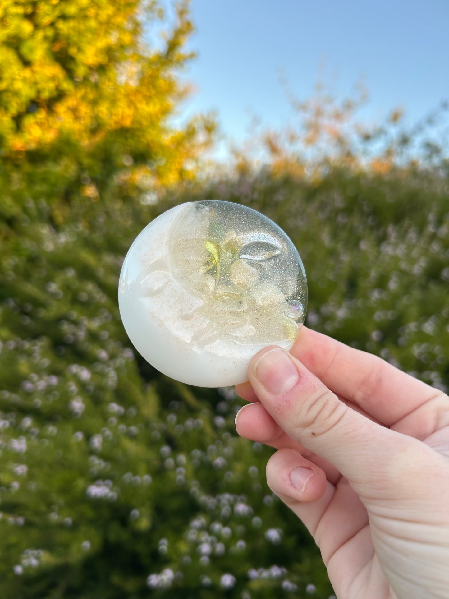 Neutral Floral Two Moons Trinket