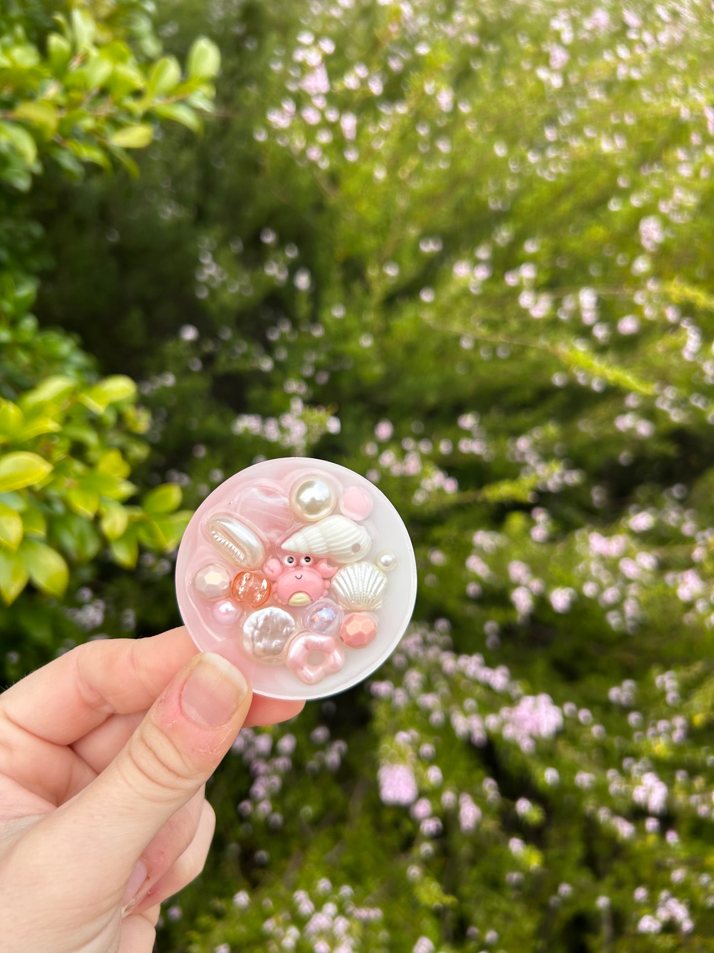 Crabs & Seashells Small Circle Trinket | Design 1